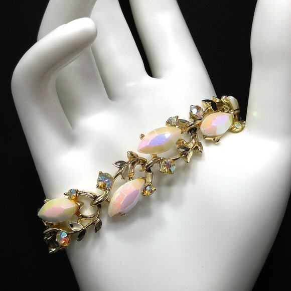 Vintage 1960s Signed White Fire Polished Rhinestone Bracelet - Picture 2 of 10